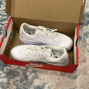 WMNS NIKE AIR MAX EXCEE LEA